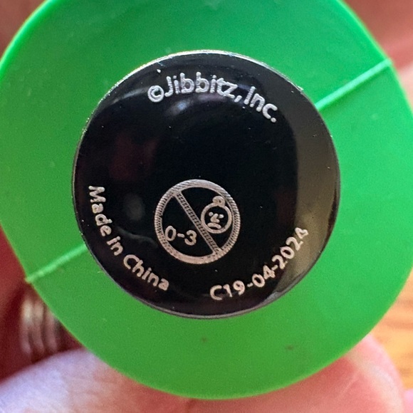 Jibbitz UInisex Crocs accessory! Christmas tree! - Picture 4 of 7